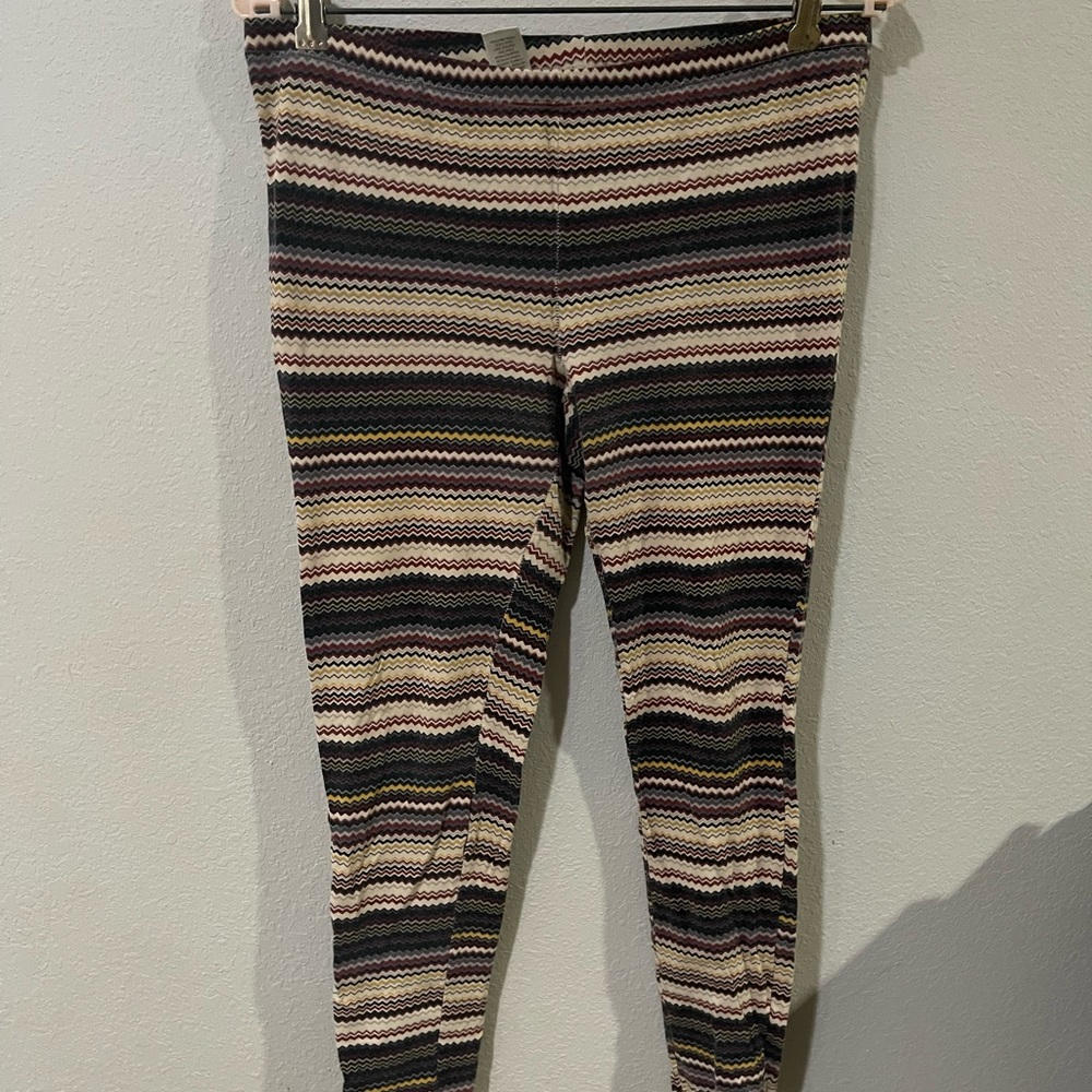 CHEVRON LEGGINGS